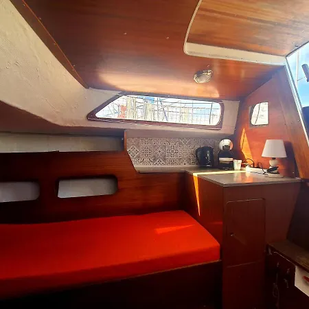Bed & Breakfast Voilier Chauffe Nuit Insolite